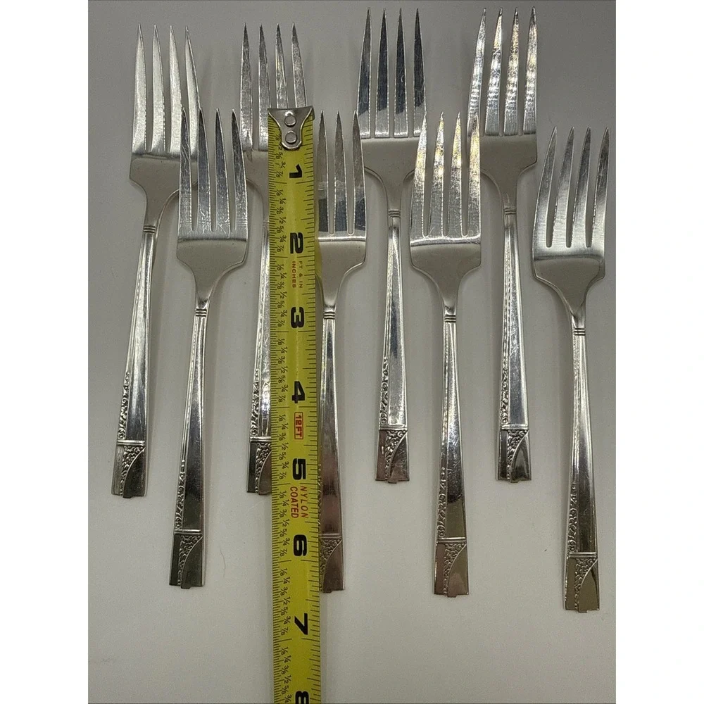 ONEIDA CAPRICE 1937 Nobility Silver Plate Flatware Salad Fork 6.5